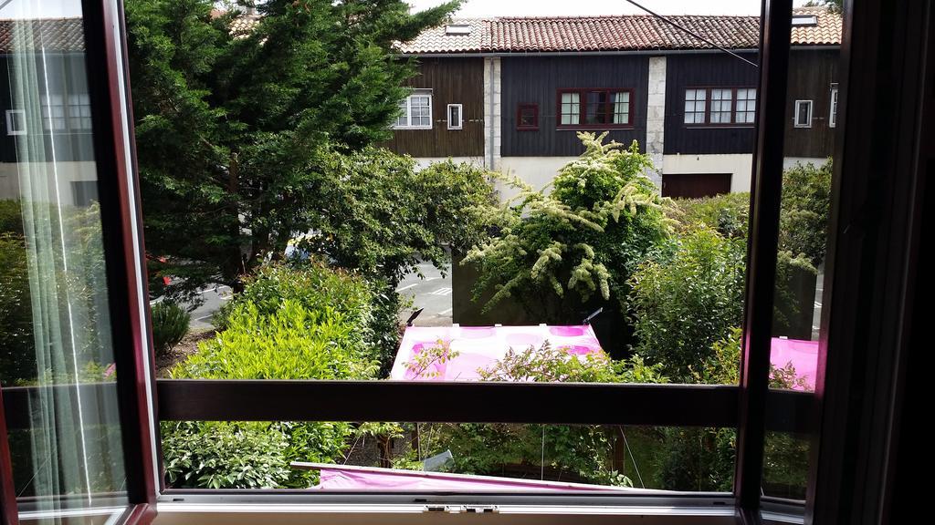 Duplex14H 1Er Etage Jardinet 1 Parking Ou Studio14B Rdc Terrasse Sans Parking La Rochelle  Exterior photo